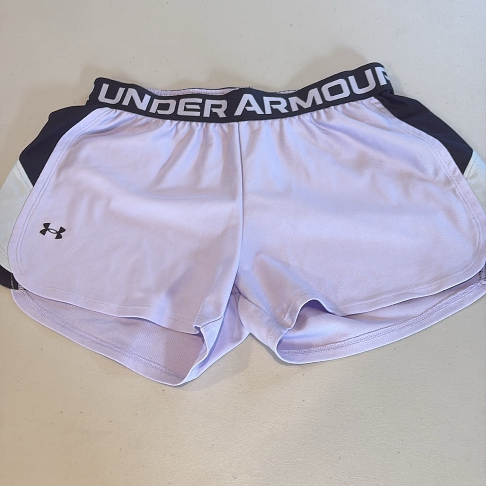 Set of 2!  Under Armour - Women's play up  Athletic Shorts. Size Small. - Picture 2 of 13
